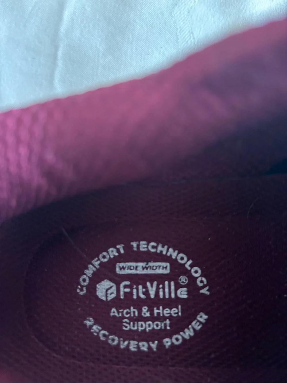 Fitville Burgundy Knit Lace-Up Sneakers 8.5